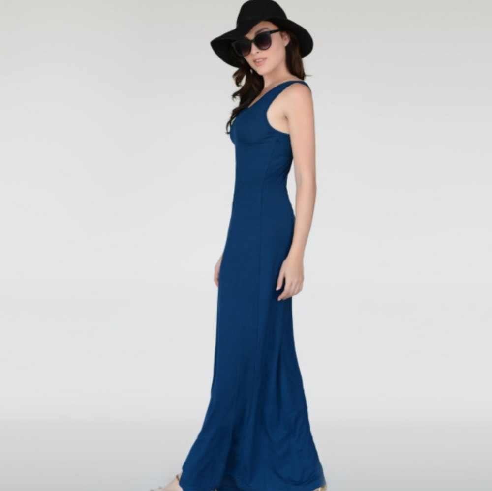 Teal Solid Color Maxi - Picture 4 of 8